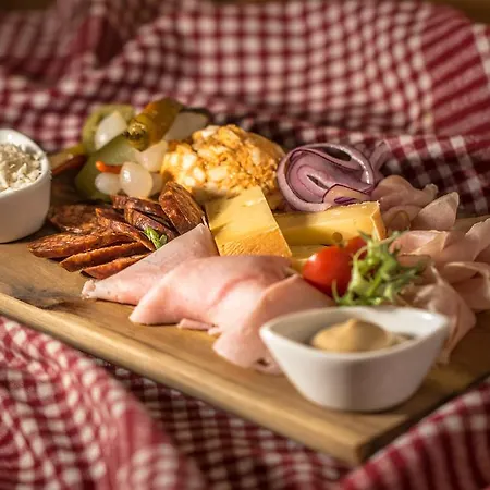 Minipivovar Tatras 3* ポプラト